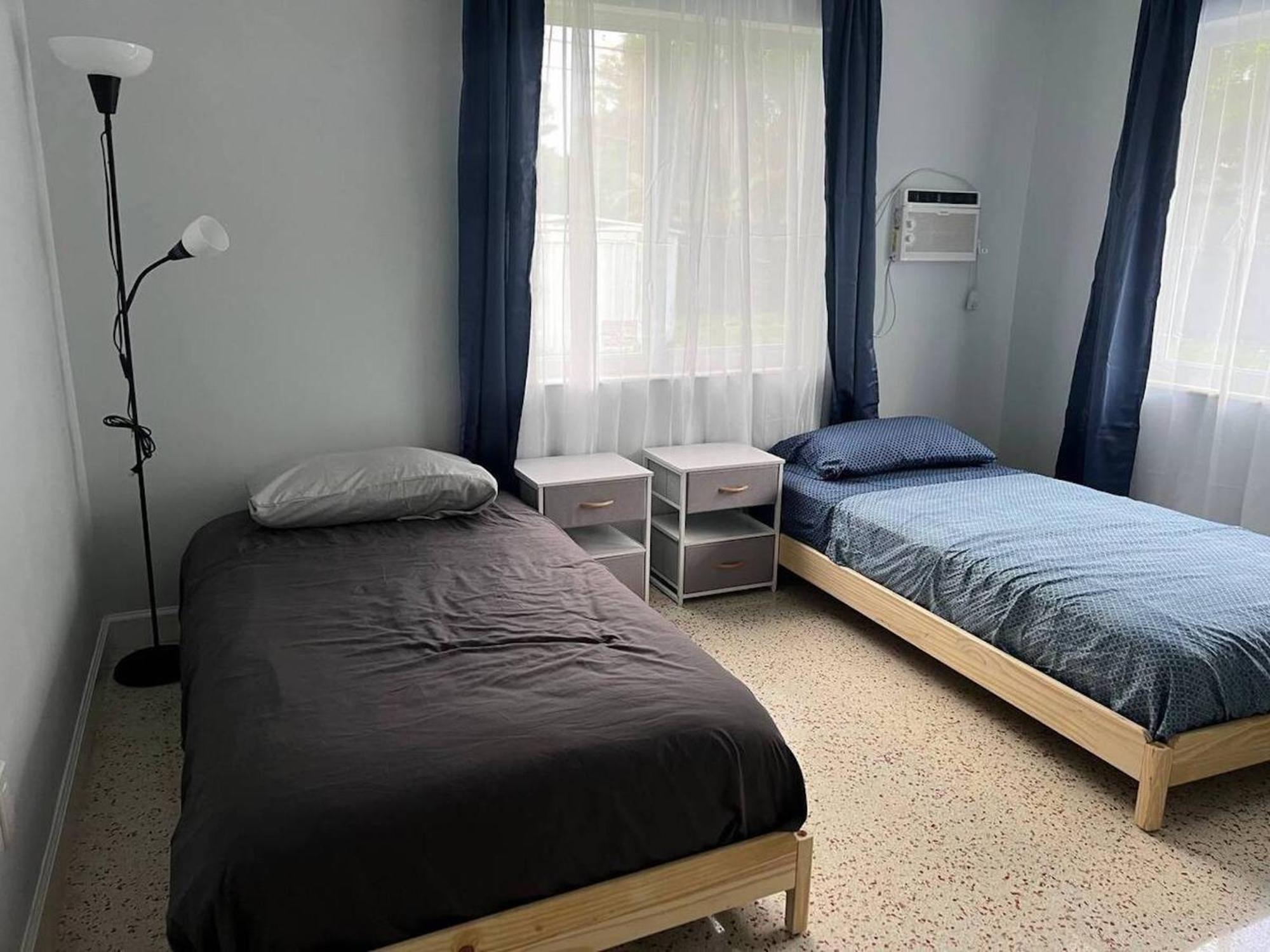 Work, Rest And Play: Wifi, Tv And Backyard Bliss Daire North Miami Beach Oda fotoğraf